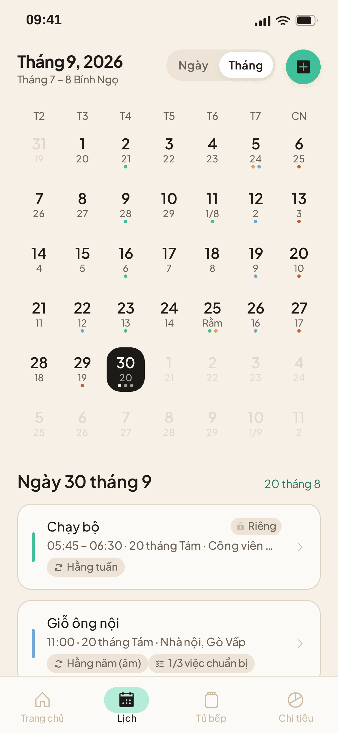 Màn hình lịch tháng của Homie, mỗi ô hiện cả ngày dương và ngày âm